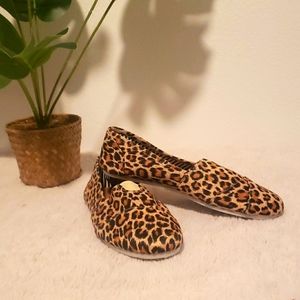 New Womens Leopard Slip Ons
